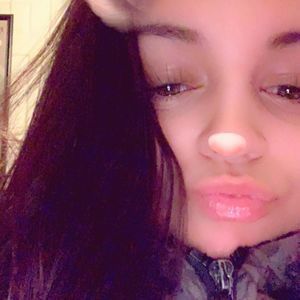 Meet your Posher, Lyndsey